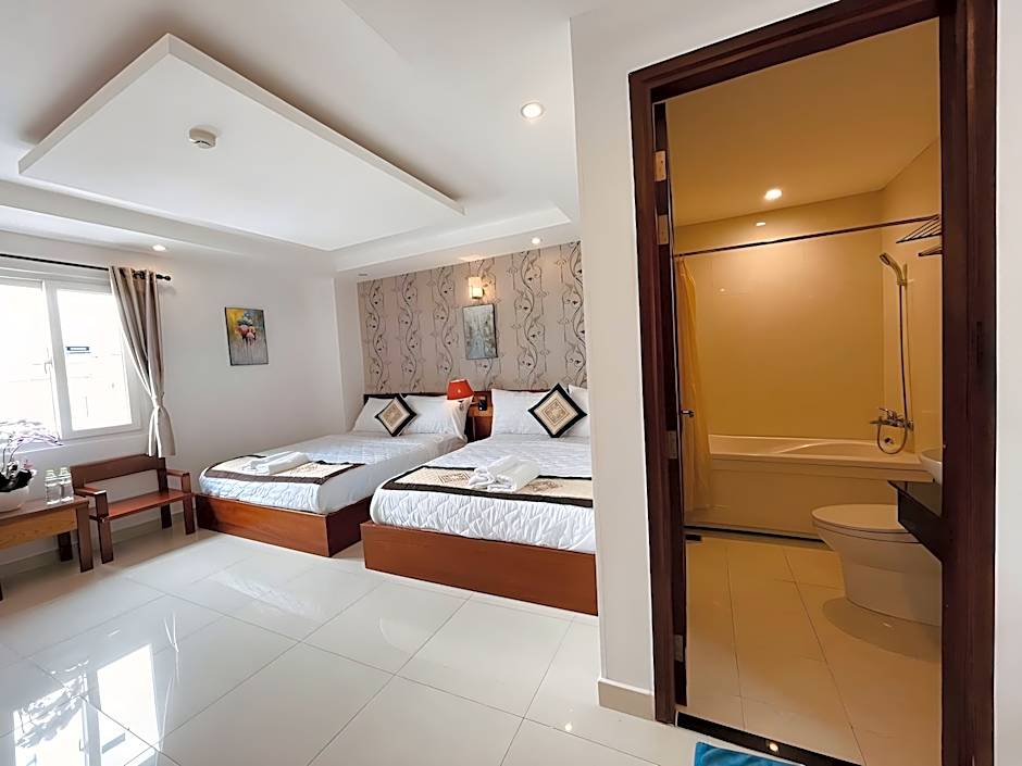 SaiGon Europe Hotel - Bui Vien Walking Street