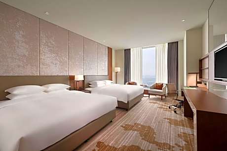 Executive Twin Room with Lounge Access