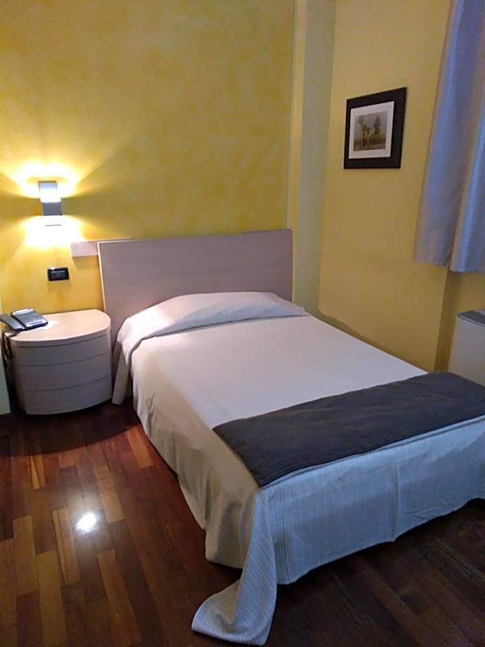 Hotel Fontana Santa