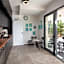 SUBTUB Hostel Makarska
