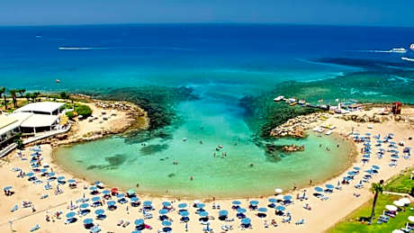 Marlita Beach Hotel Apartments