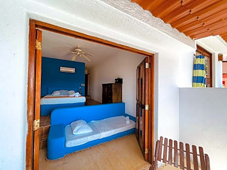 Superior Triple Room with Sea View