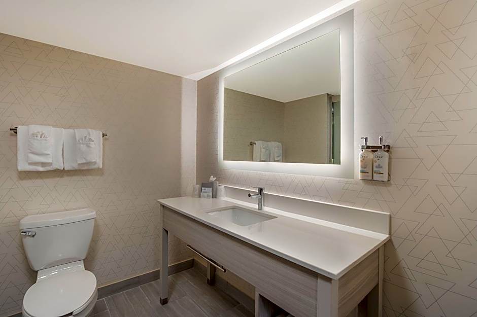 Holiday Inn Express & Suites - Lexington By IHG