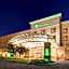 Holiday Inn & Suites Bakersfield by IHG