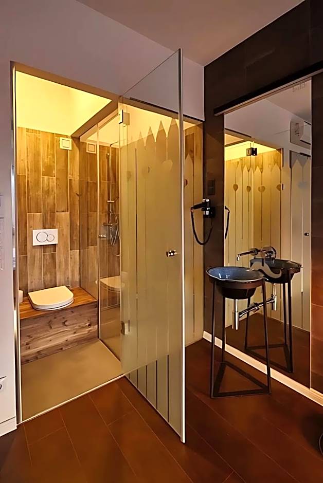 Butik Apartments, by BQA