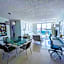On The Sand - All The Amenities - Hollywood Beach