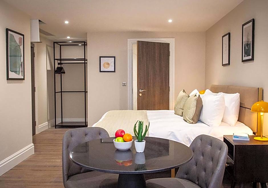 The Gresham Aparthotel