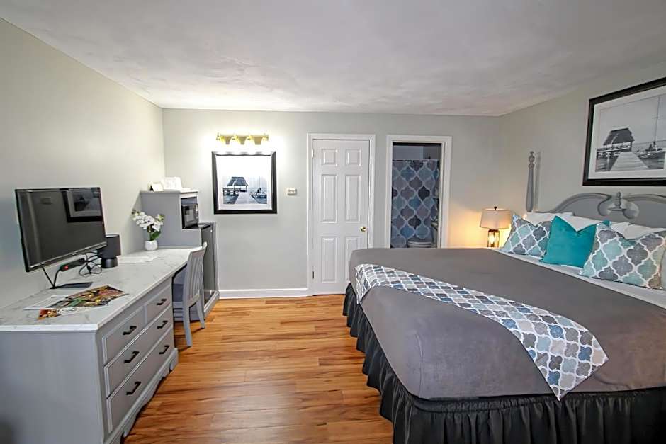 Colonial Inn Seekonk