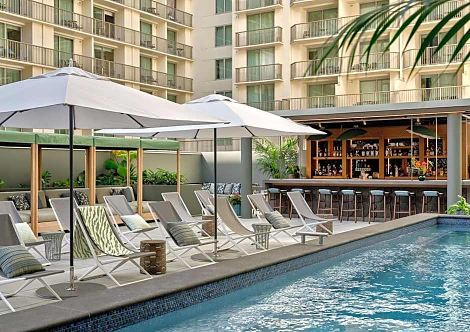 Photo 1 of 77 of Romer House Waikiki