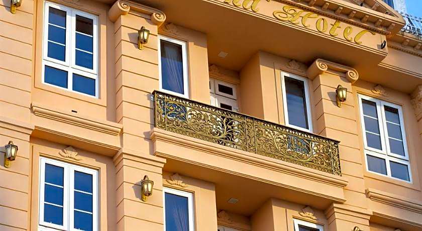 Diamond Hotel