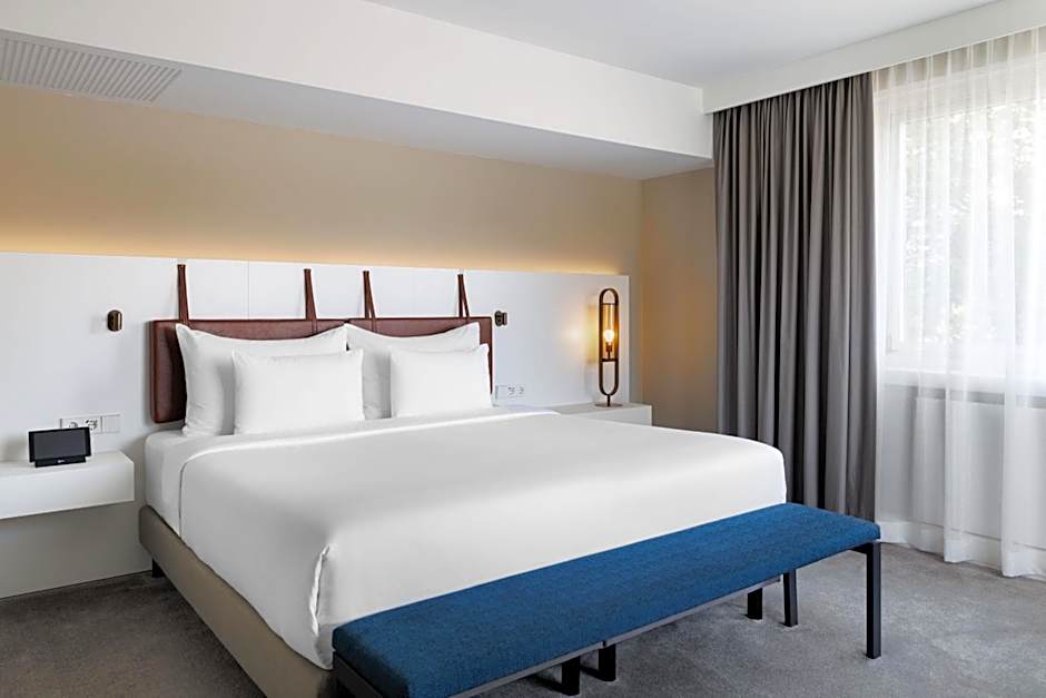DoubleTree by Hilton Vienna Bosei