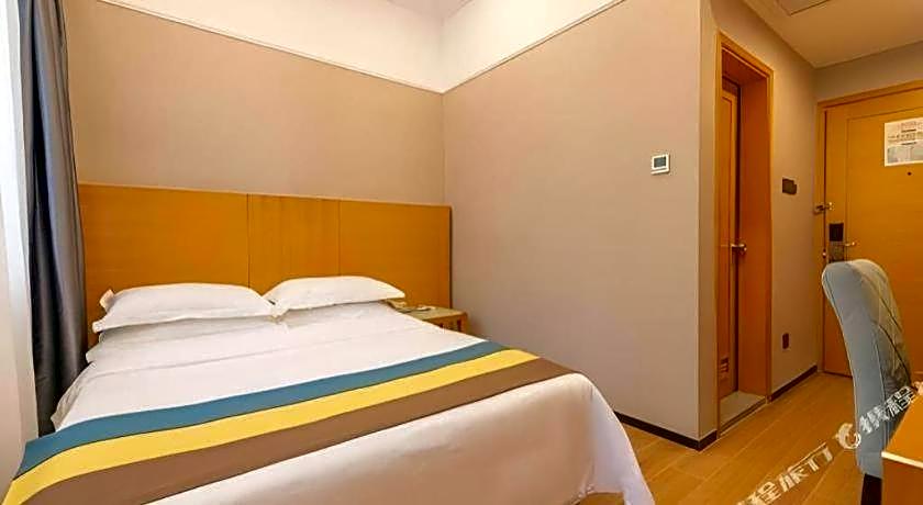 Carrianna Hotel