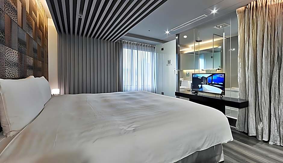 Ding Zheng International Business Hotel