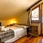 Shatush Hotel