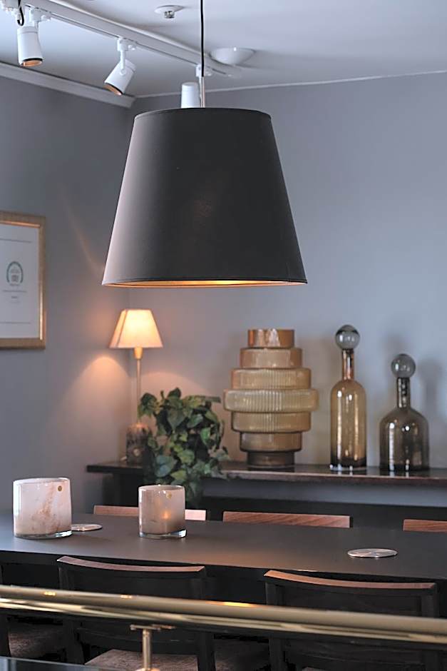 Home Hotel Uman