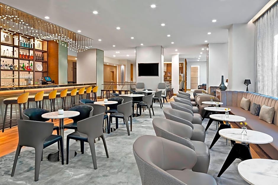 AC Hotel by Marriott New York Downtown
