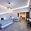 Santorinn Suites Fira