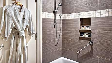 Deluxe Two Queen (2 Queen Beds)