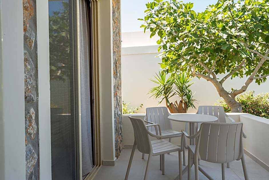 Kouros Palace Active Lifestyle Hotel
