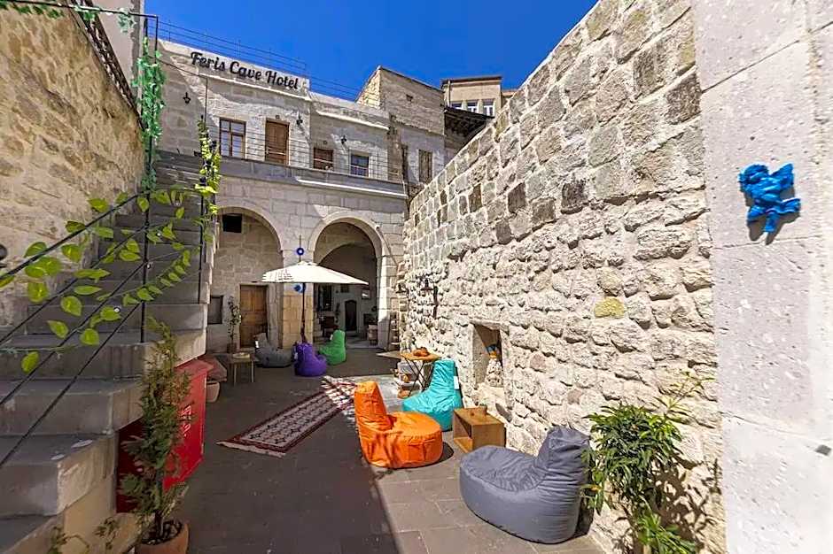 Feris Cave Hotel