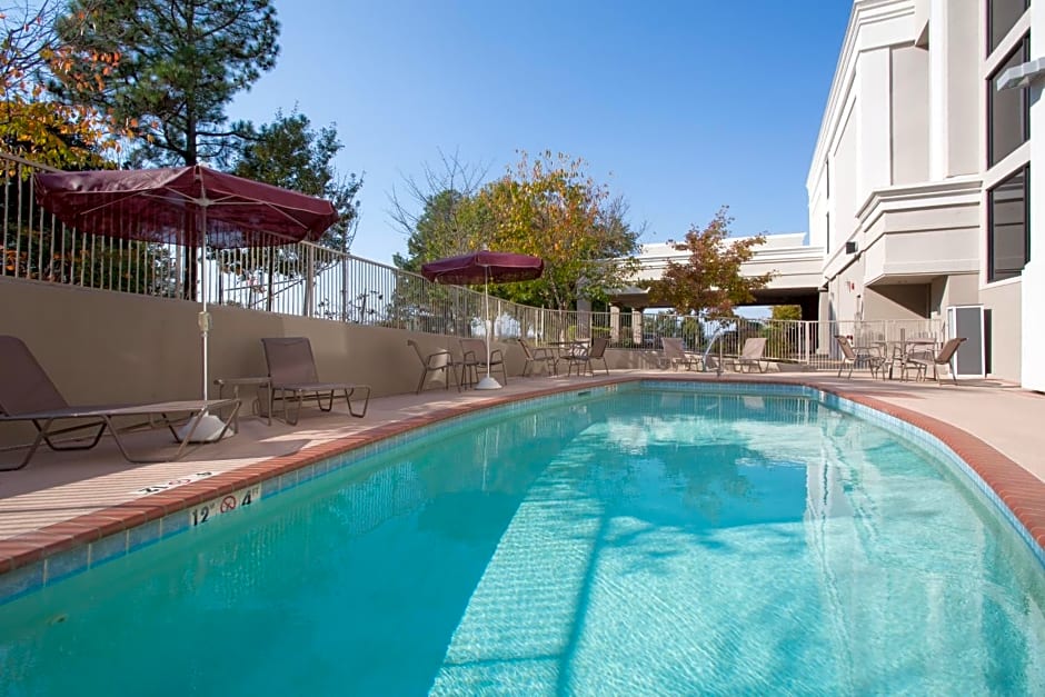 Holiday Inn Little Rock-Airport-Conference Center By IHG