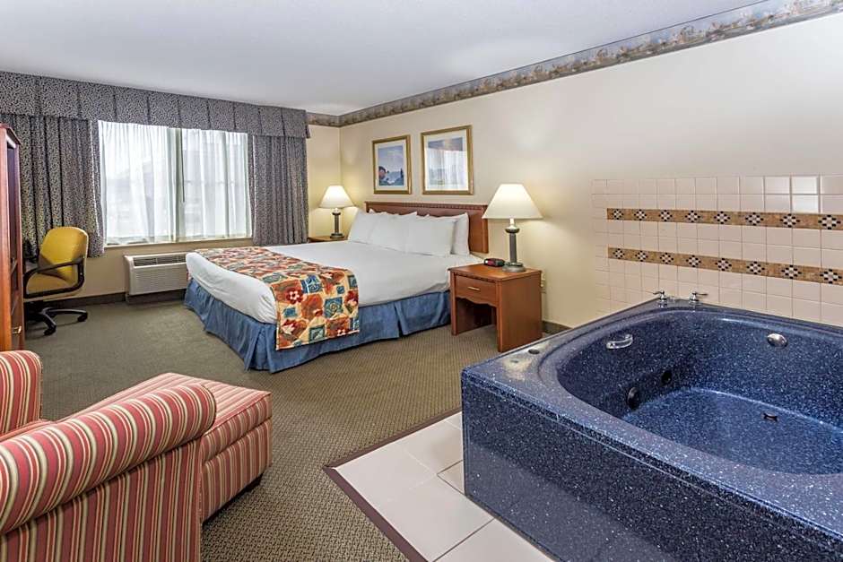 Baymont by Wyndham Waterford/Burlington WI