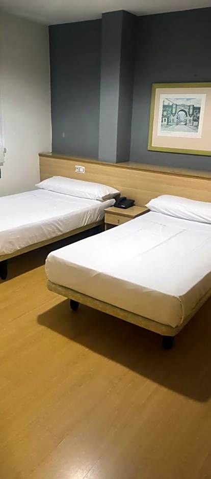 Hotel Metropol by Carris