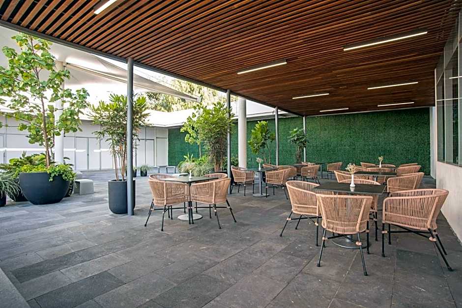 Holiday Inn Express Guadalajara Iteso By IHG
