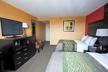 Double Room with Two Double Beds - Smoking