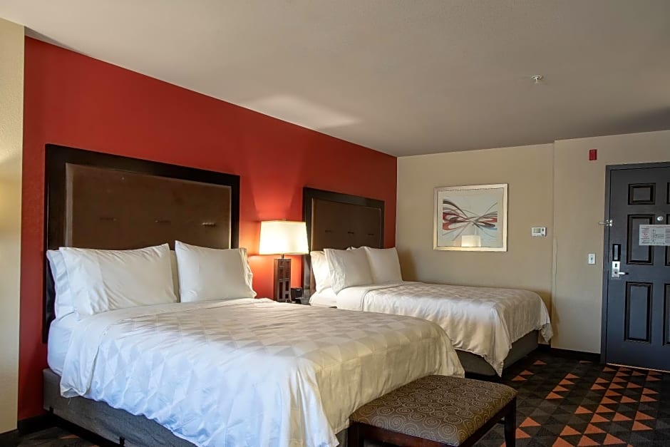 Holiday Inn Oceanside Marina Camp Pendleton, an IHG Hotel