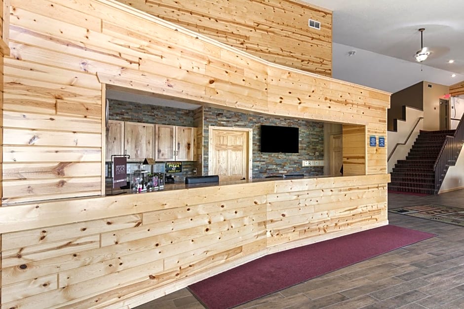 Boarders Inn & Suites by Cobblestone Hotels - Superior/Duluth