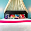 Soho Playa Hotel