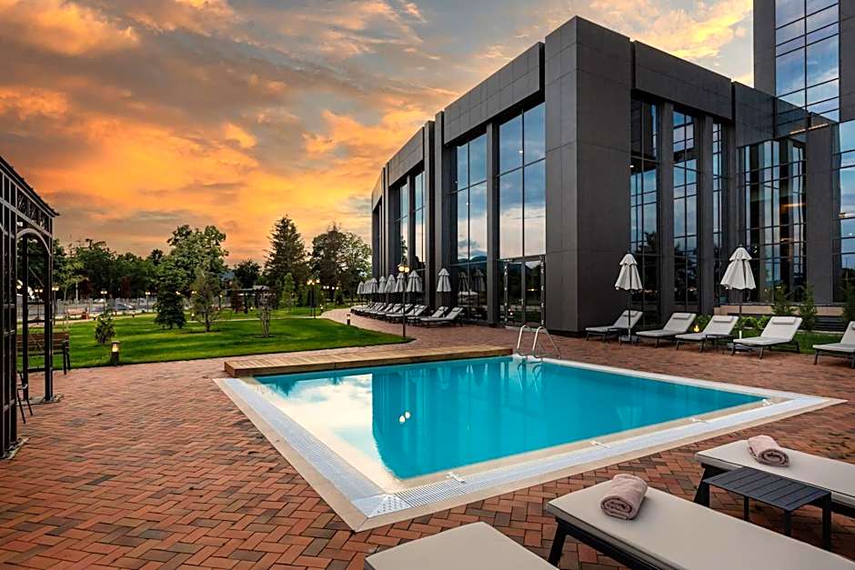 Kings' Valley Medical & Spa Hotel