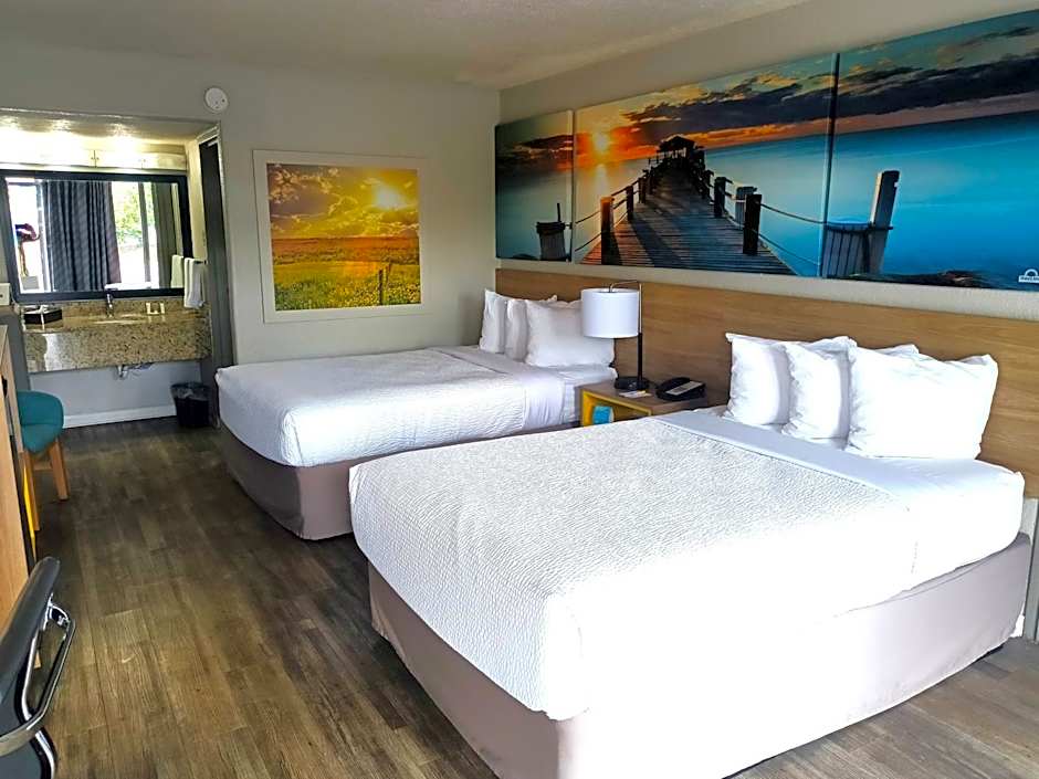 Days Inn by Wyndham Wildwood I-75