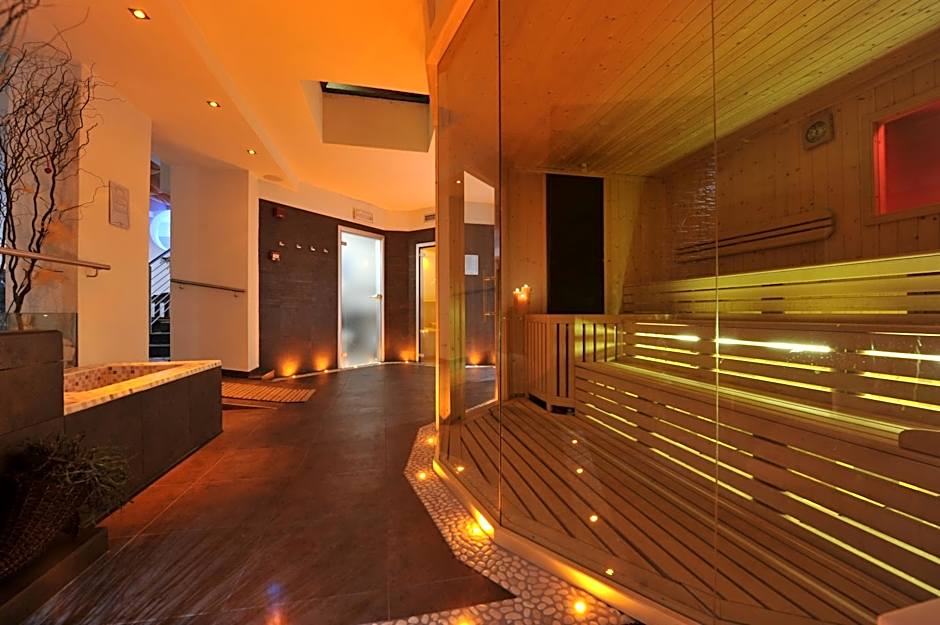 Hotel Bella Di Bosco