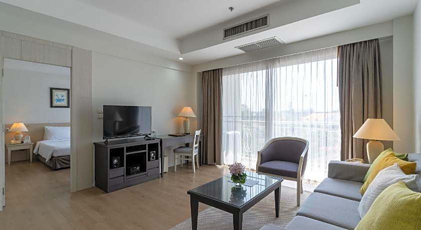 Classic Kameo Hotel and Serviced Apartments Sriracha