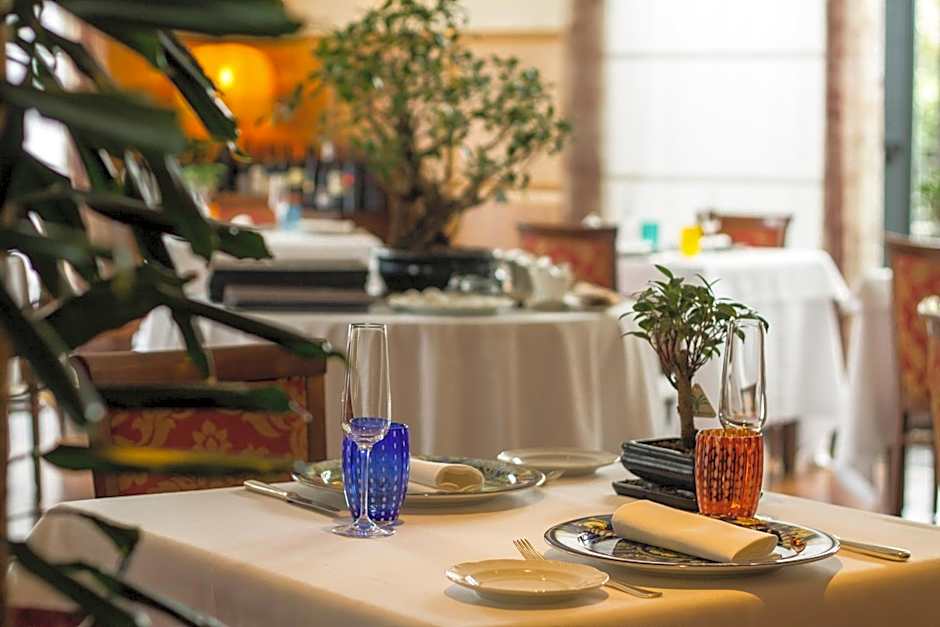 Poli Hotel