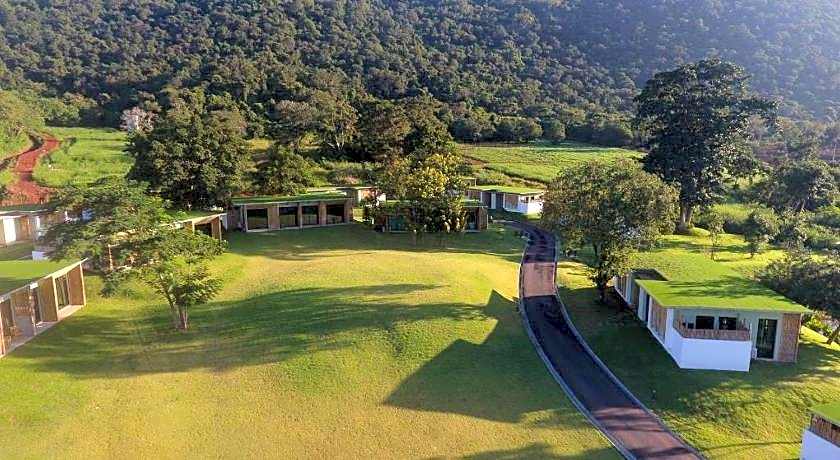 Curve360 Hotel Khao Yai