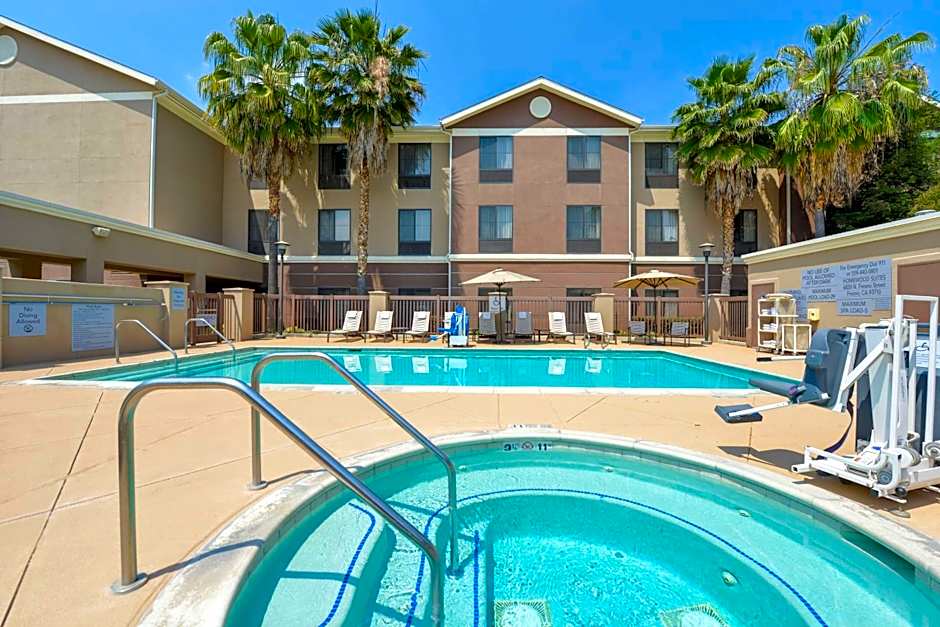 Homewood Suites By Hilton Fresno