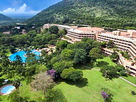 Sun City Hotel and Casino
