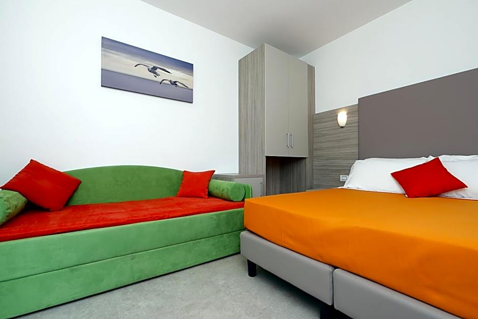 Hotel Simi Lan
