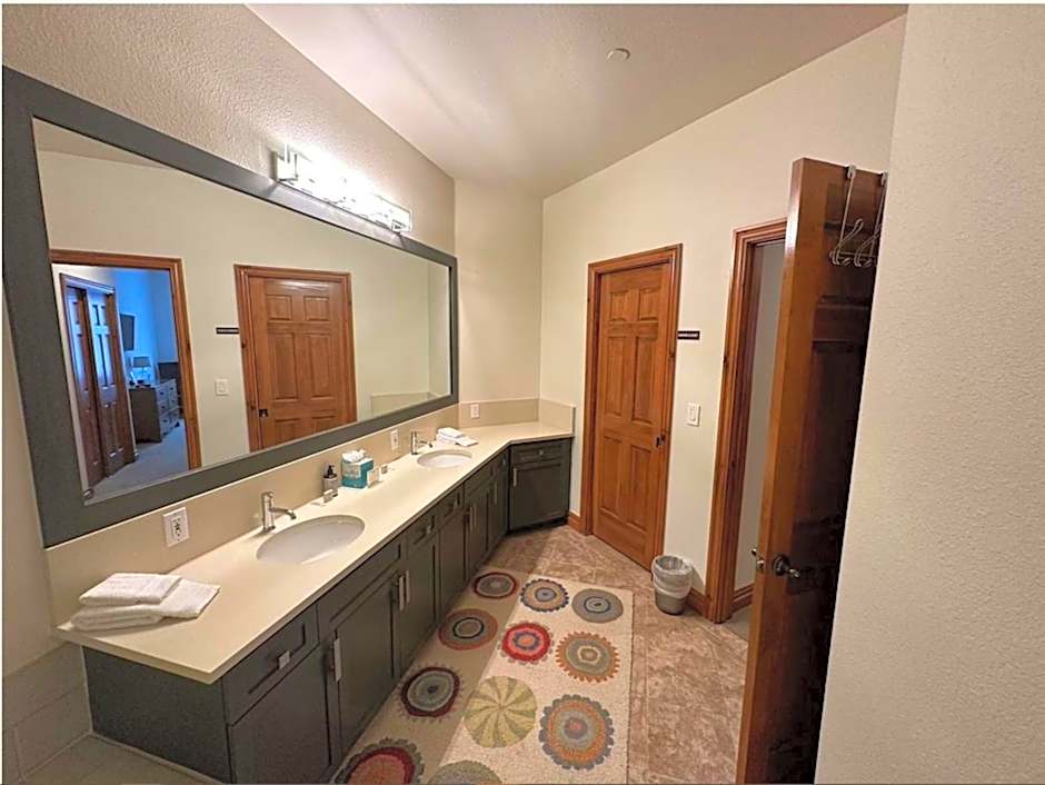 Lodge at Brookside, A Vail Resorts Property