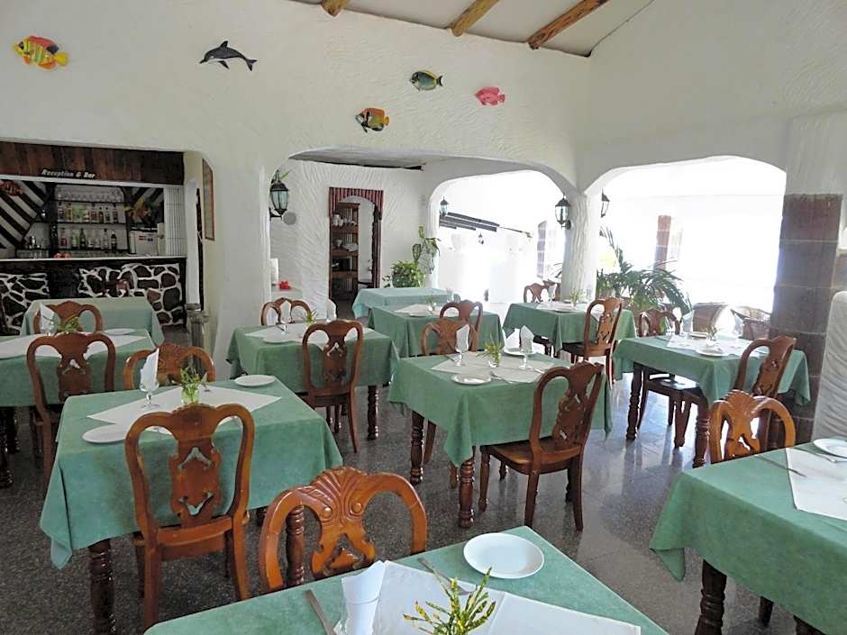 Lazare Picault Hotel