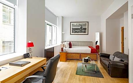 EXECUTIVE STUDIO APARTMENT