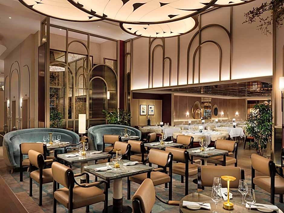 Sofitel Montreal Golden Mile