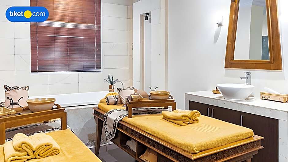 The Batik Hotel Medan