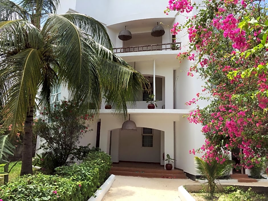 Albatross Ocean View Hotel