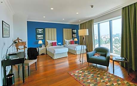 Junior Twin Suite