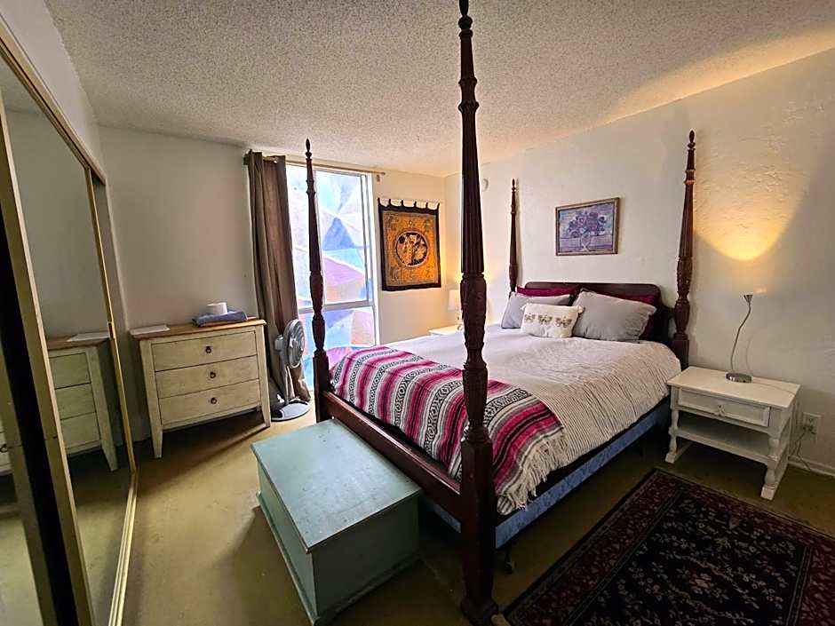 Ocean Front Vortex Female Hostel private rooms Free bikes