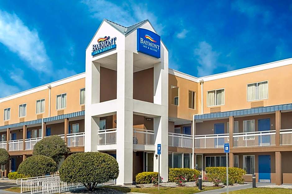 Baymont by Wyndham Savannah Midtown